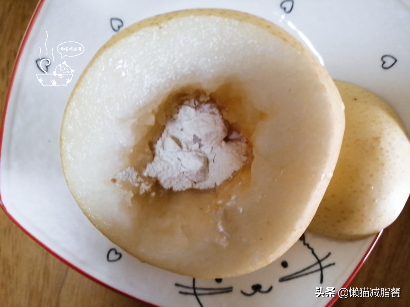 减肥可以吃蒸梨吗,减肥期间可以吃蒸酸梨吗