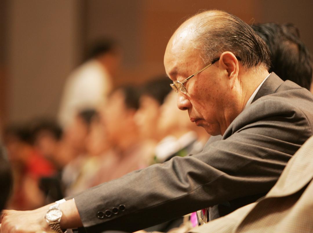 双汇“太子”忍了30年:81岁父亲与秘书有孩子,一分钟薪酬1.14万