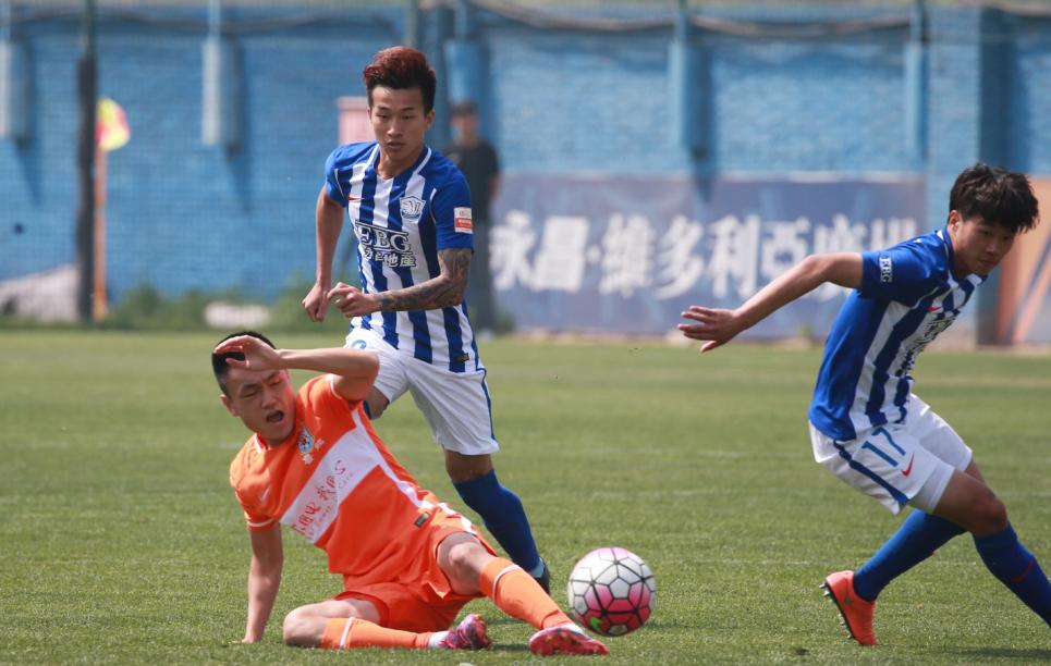 中超山东鲁能vs北京中赫直播,中超老友记