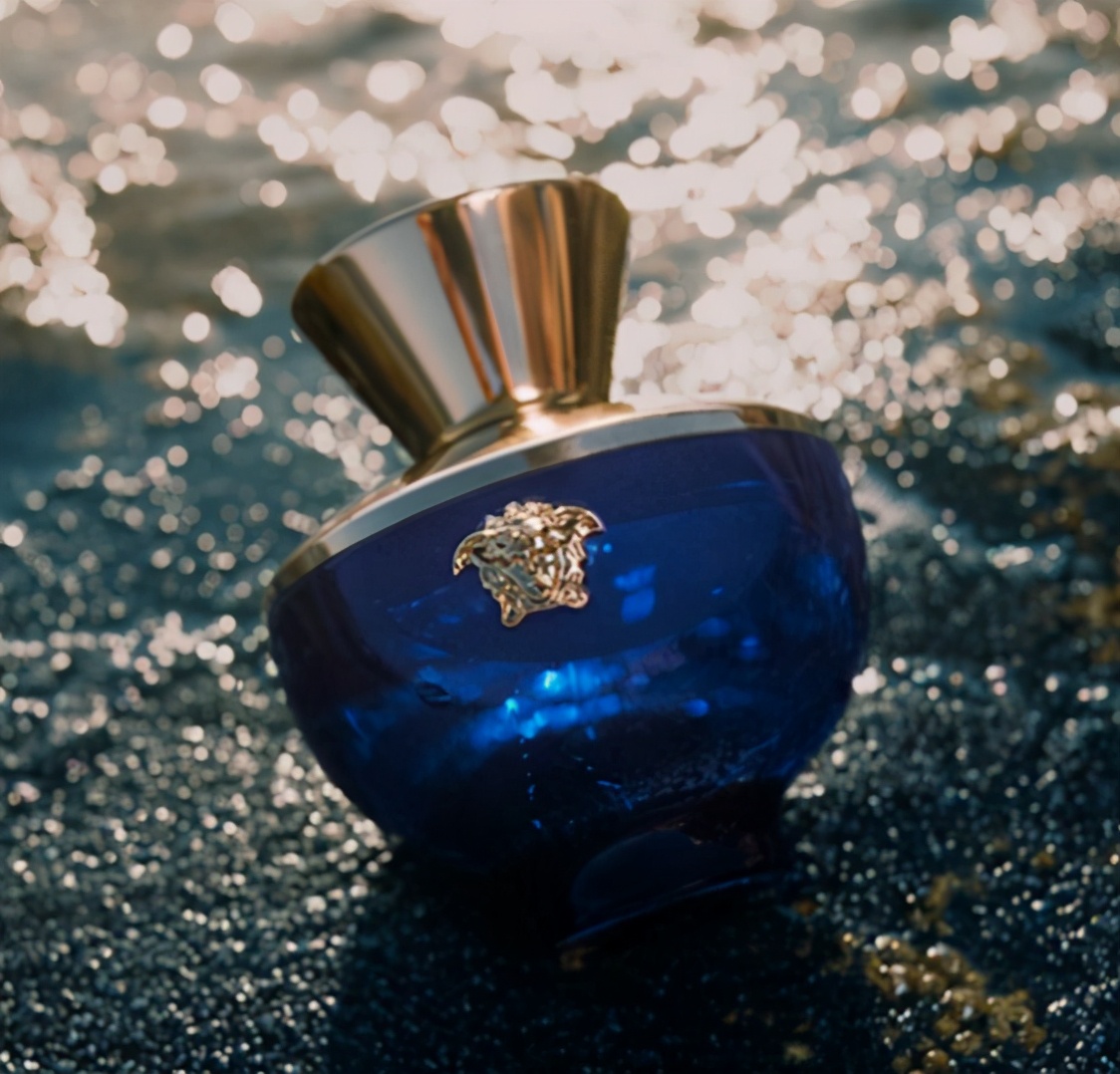 范思哲奢侈品牌排名,范思哲2015高定