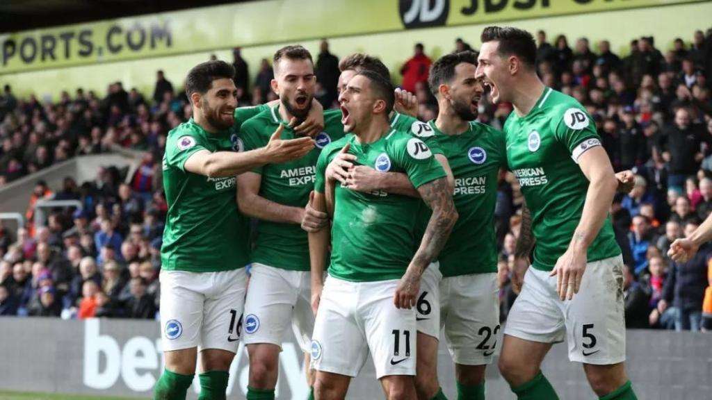 今日荷甲足球比分预测,英超荷甲最新比赛直播回放