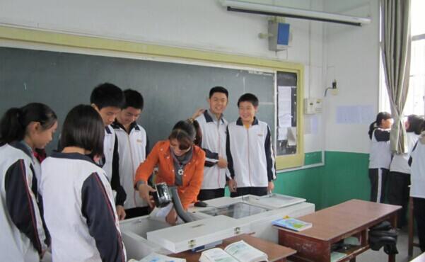 新教师面临的问题与困惑,青年教师专业成长困惑及解决策略