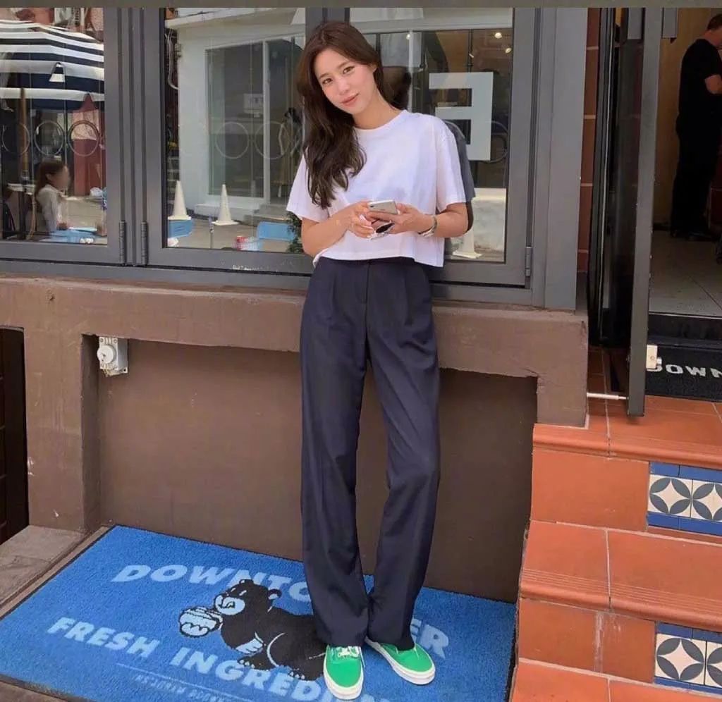 不要乱穿衣,穿衣别再一身黑穿搭口诀教给你