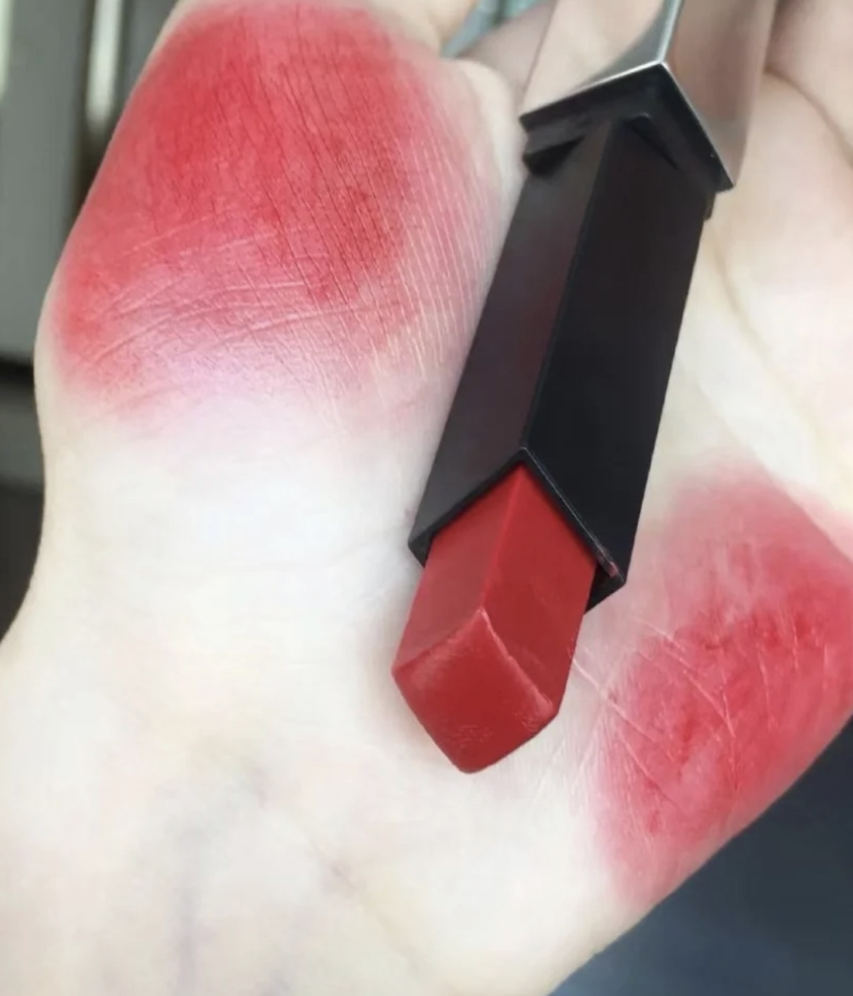 显白滋润型口红,绿茶口红色号推荐