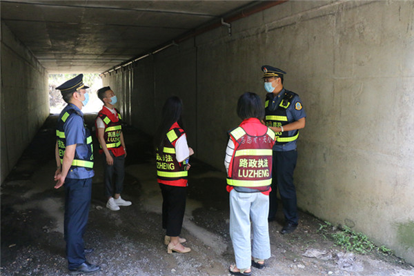 路政人员军训心得体会,久治高速路政大队路政宣传月