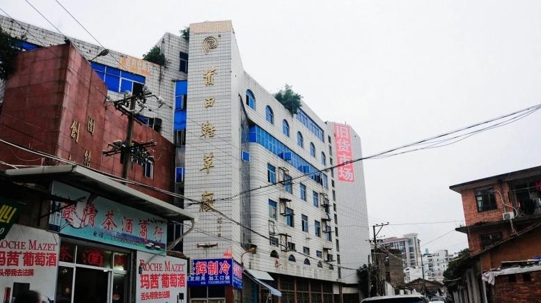 莆田除了鞋有衣服吗,莆田除了鞋子还有什么支柱产业