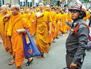 假货都卖给了贪便宜的人,卖假货一个亿