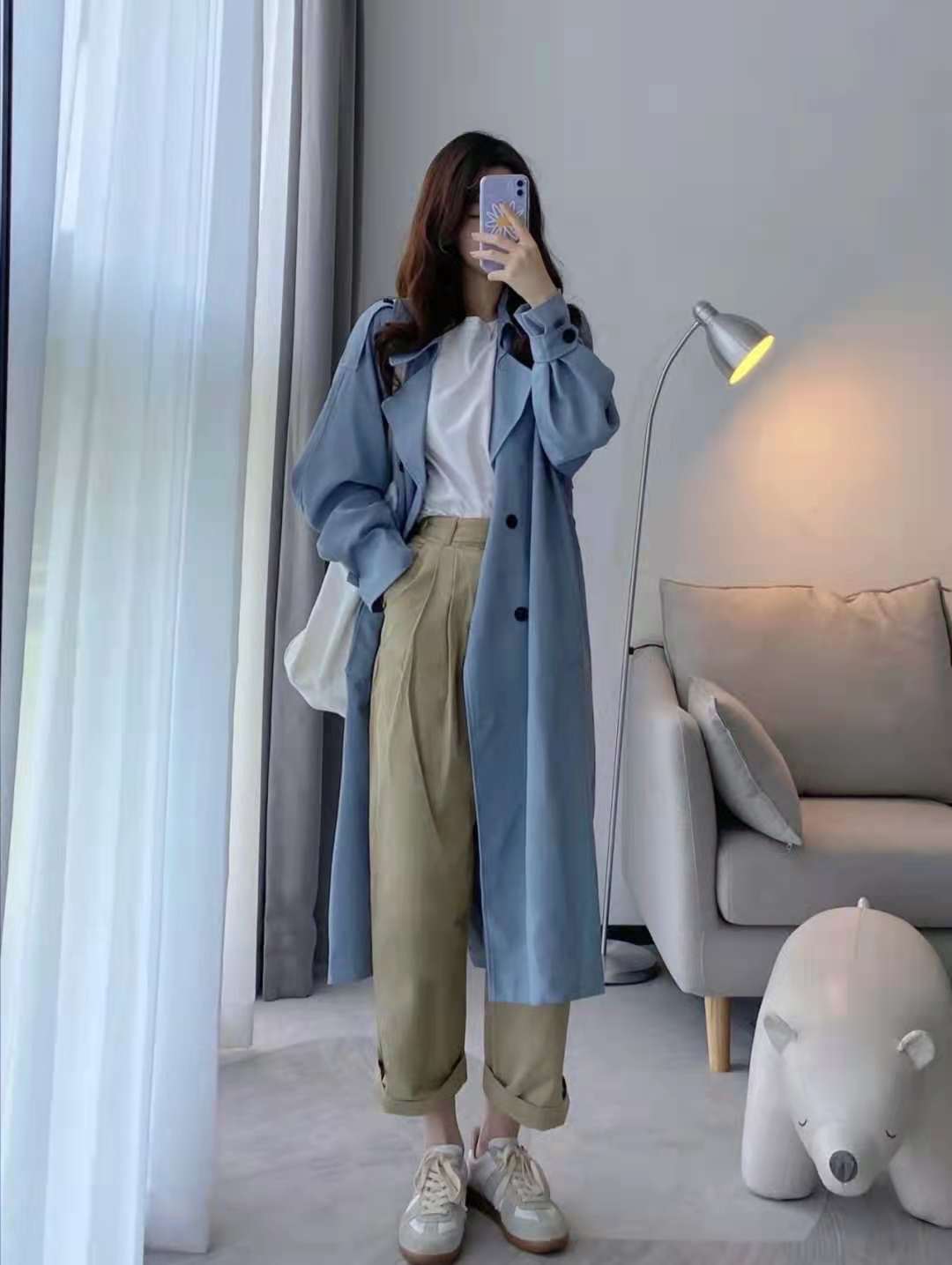 卡其色外套搭配什么颜色的裤子,女卡其色裤子搭配什么颜色上衣