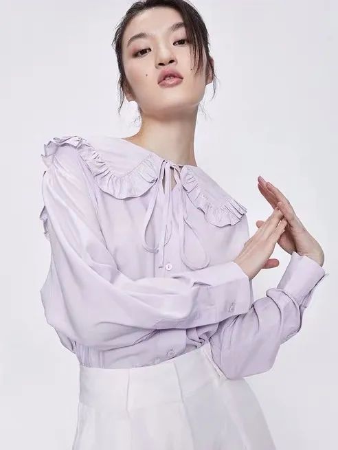 春夏就该选温柔挂！这个颜色的单品你衣柜里有吗？