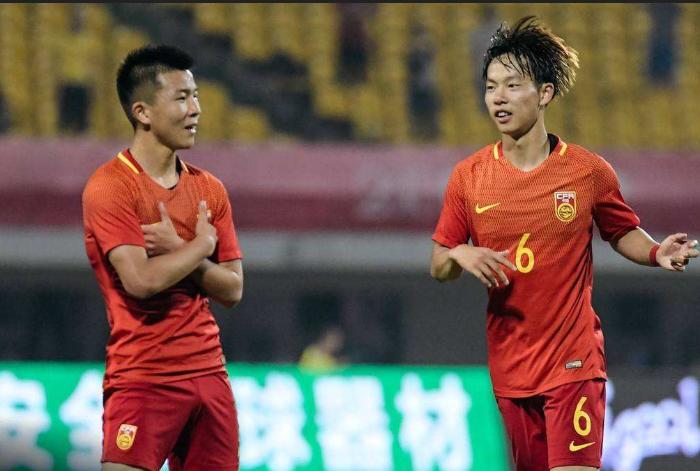 一年刷2耻辱！中国足球“冠军之师”沦为鱼腩，成帅或带队踢中乙