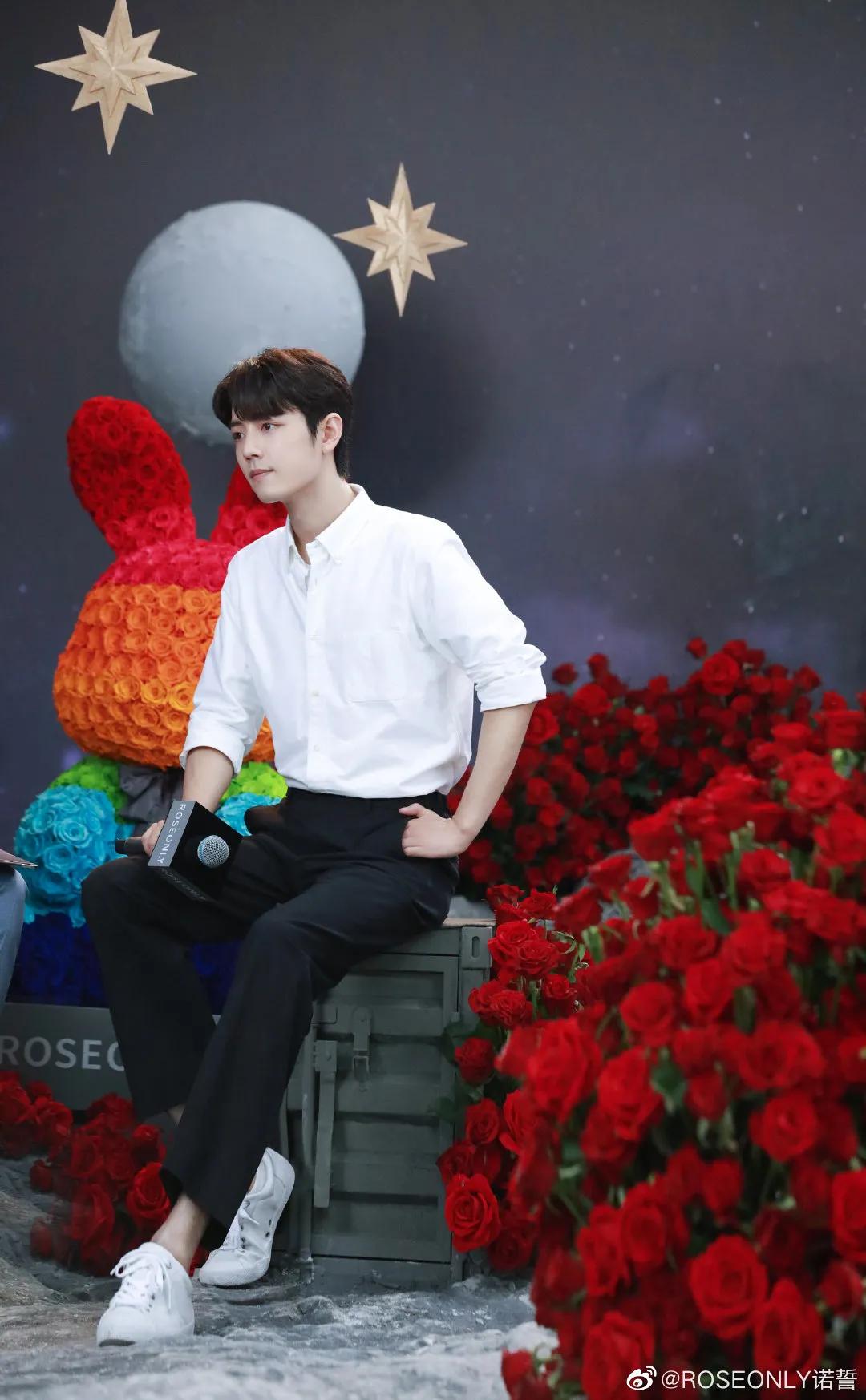 肖战代言#ROSEONLY新品上市#,存图