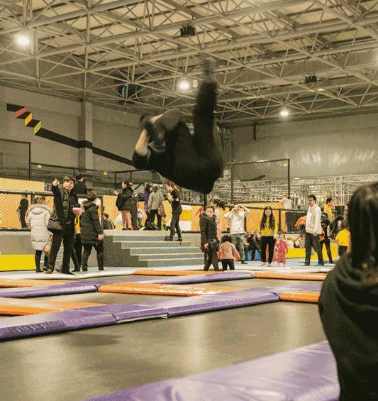 天津攀岩墙室内游乐场,蹦床攀岩主题乐园天津