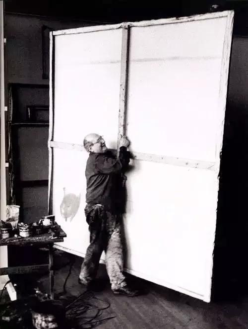 拥有一间属于自己的艺术工作室,艺术家一定要有自己的工作室吗