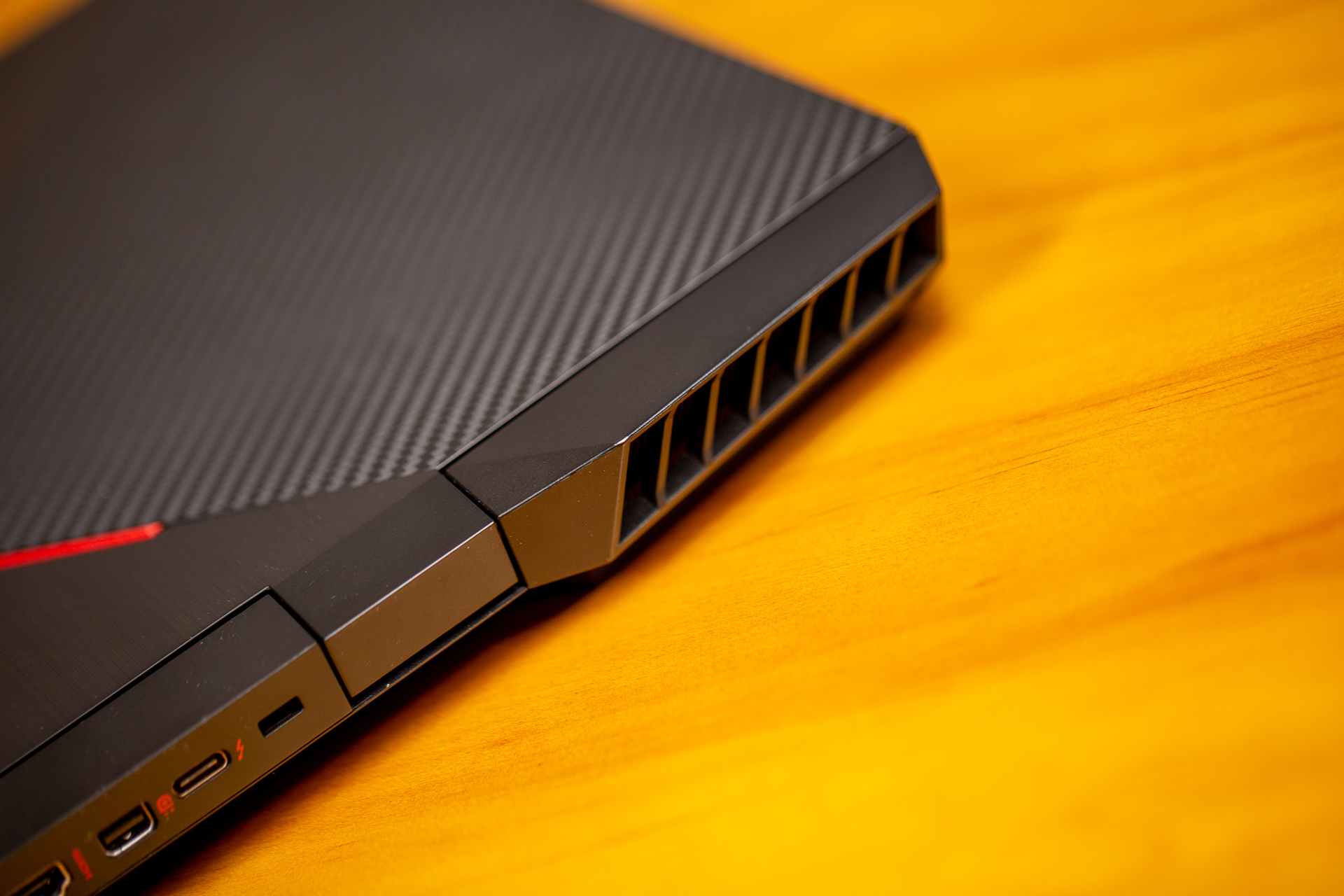 惠普暗夜精灵5游戏本推荐,惠普暗影精灵5什么接口