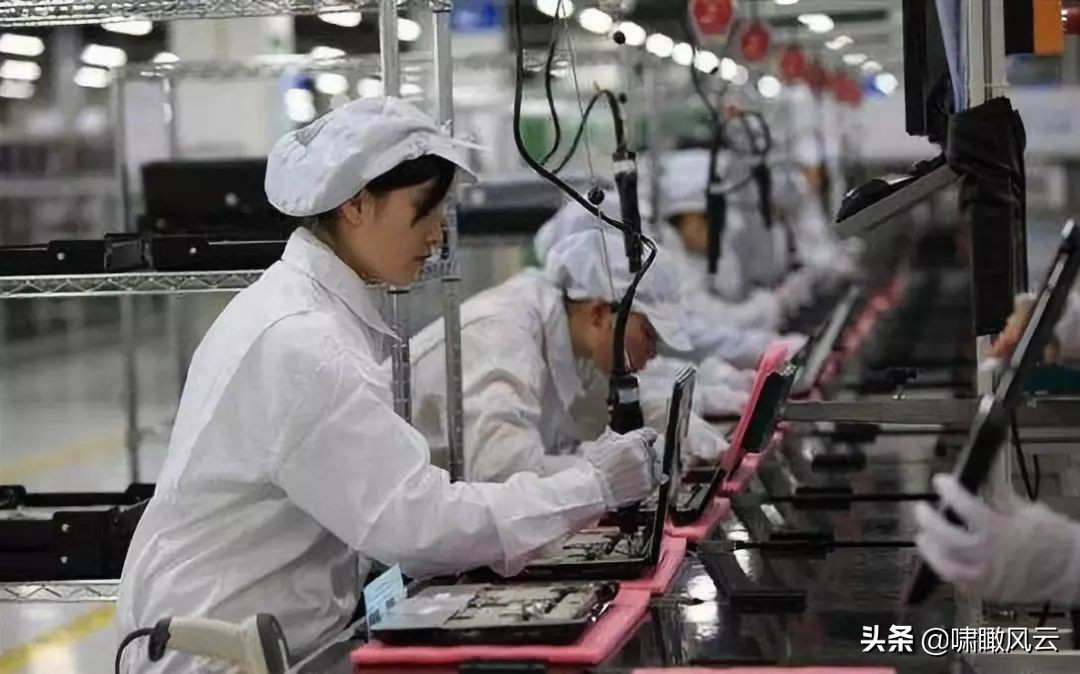 阿迪达斯是德国还是美国,阿迪达斯回到未来价格