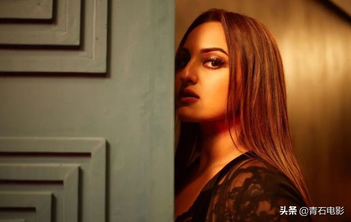 10月院线片的遗珠《天作谜案》，豆瓣6.8给低了，追车巷战反套路