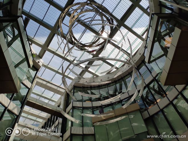 联想z6青春版参数及价格,联想z6青春版与realme青春版