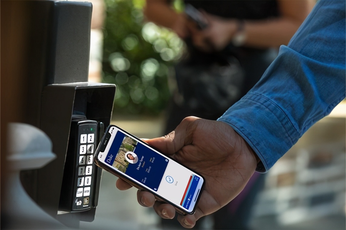 iphone最新系统支持nfc,苹果nfc什么时候可以跟安卓一样