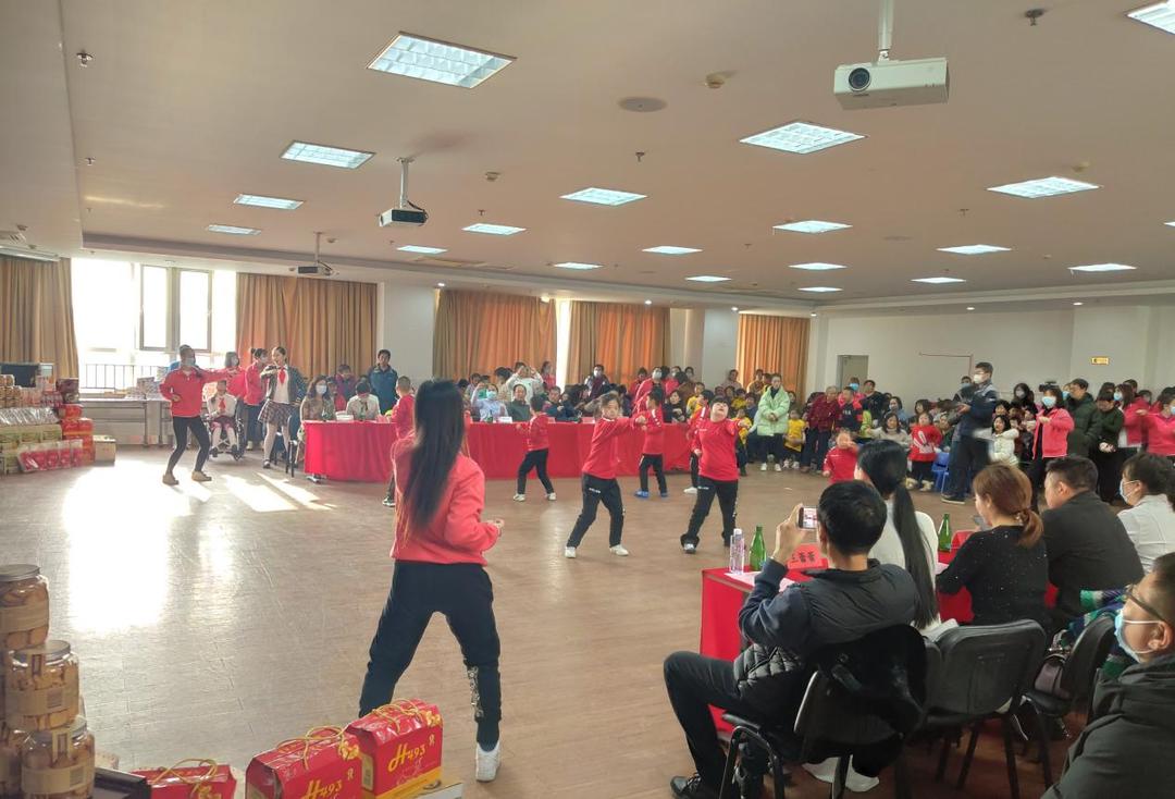共享阳光，活力健康！给残疾儿童过个特别的节日