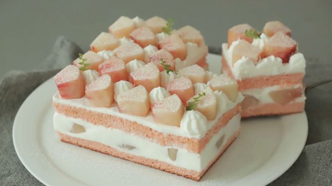 高颜值生日奶油蛋糕做法全过程,奶油生日蛋糕水果造型