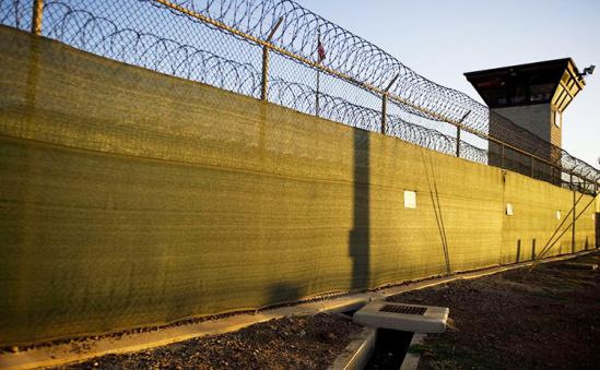 为什么工人要往水泥里加白糖,水泥加白糖延缓凝固能减少开裂吗