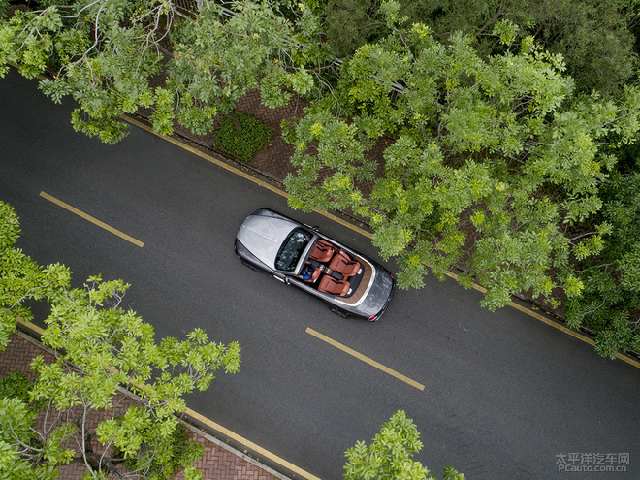 试驾劳斯莱斯曜影2020款,试驾劳斯莱斯幻影2022新款