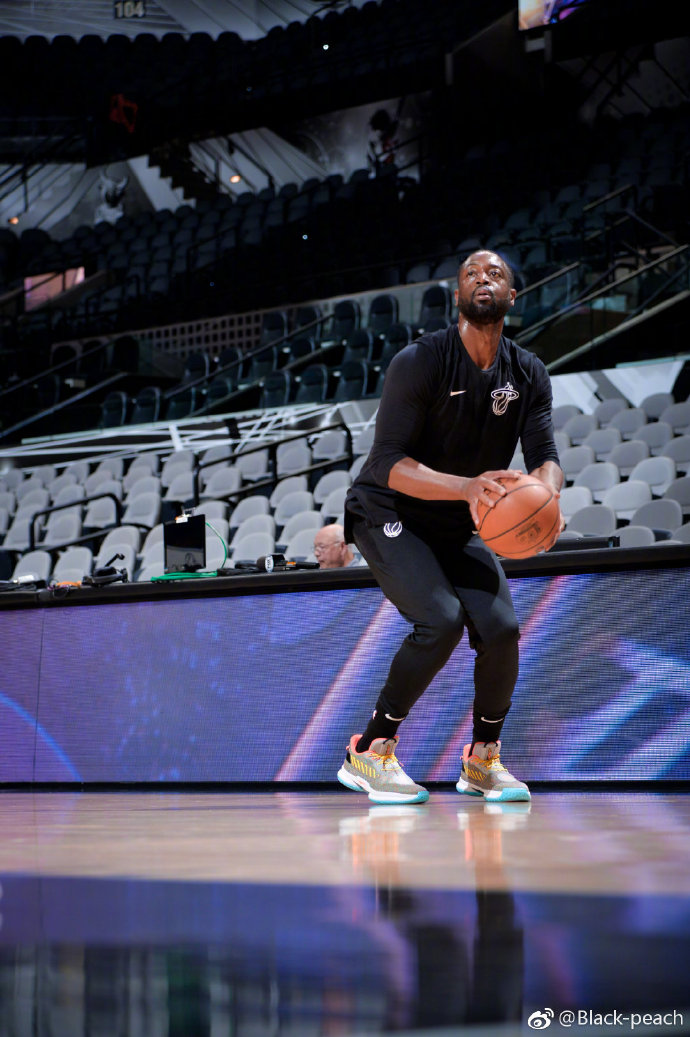 价值400万美元的韦德之道见过么?李宁,你真的变了!