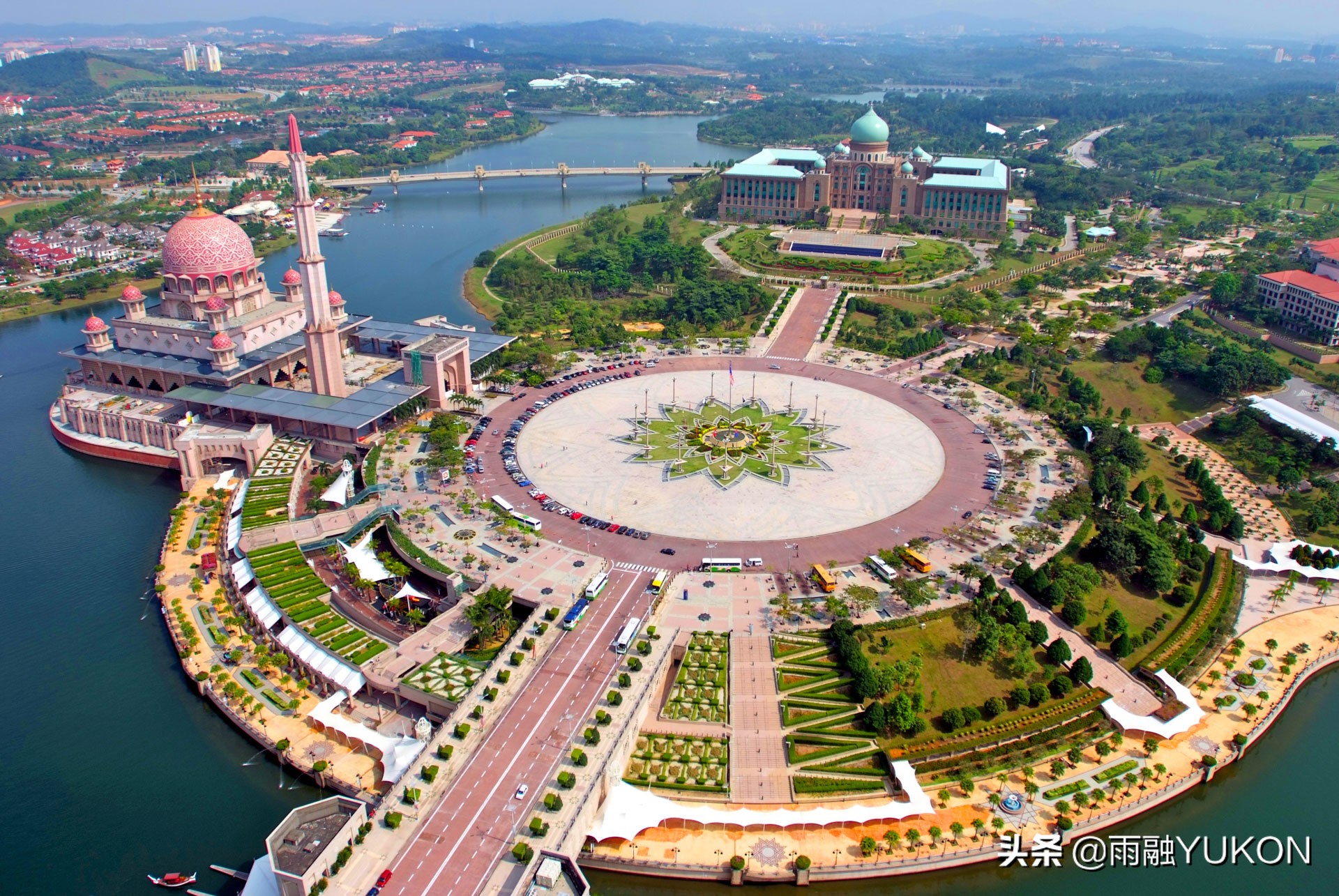 耗资575亿建的直辖市:坐拥各大国家政府机构,却不是首都