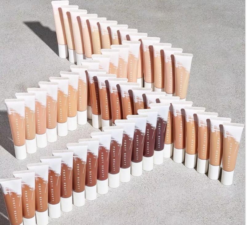 k妹推荐蜜粉饼,适合卡粉的粉底