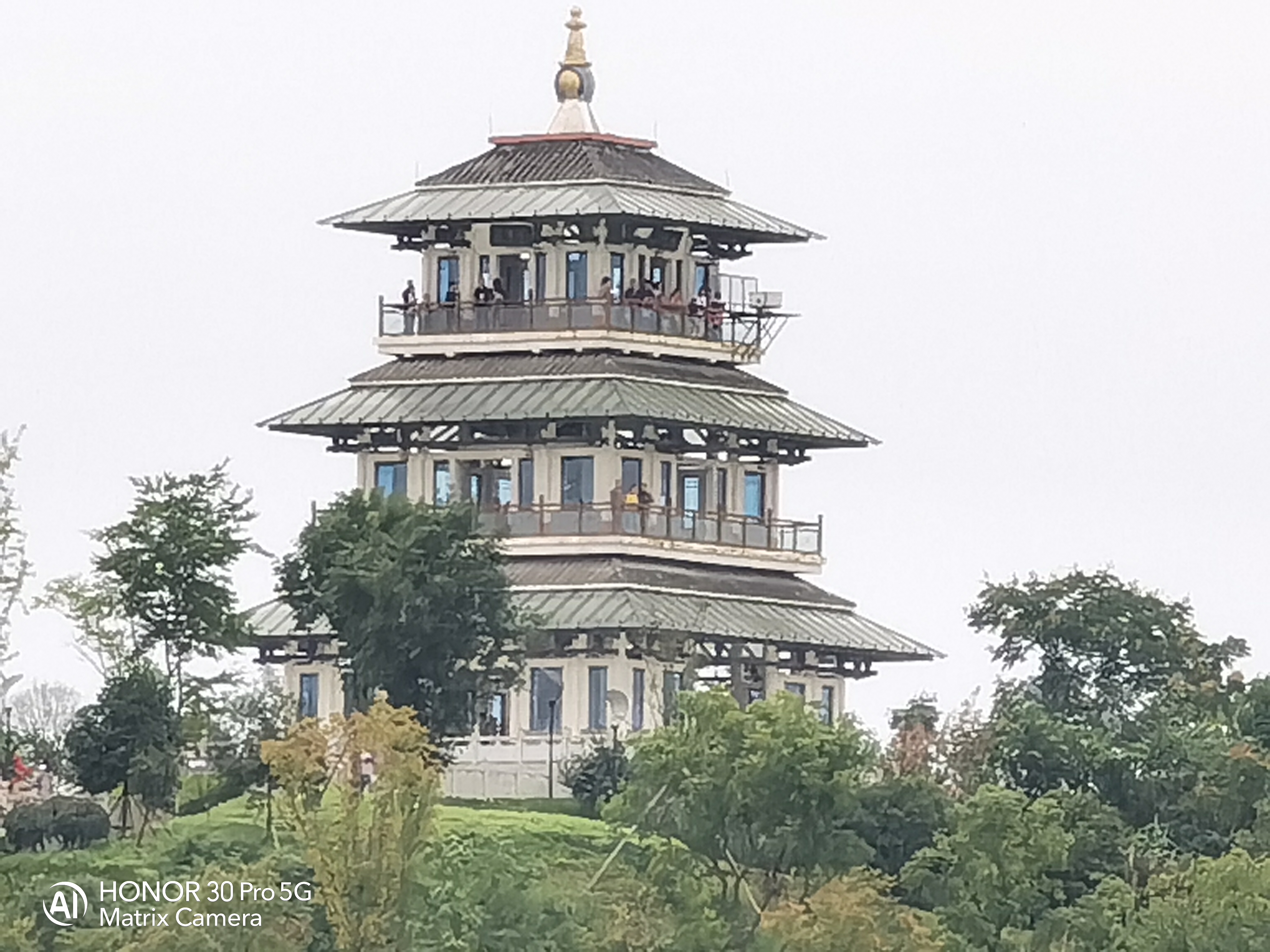发布了半年的手机,麒麟9905g手机有哪些