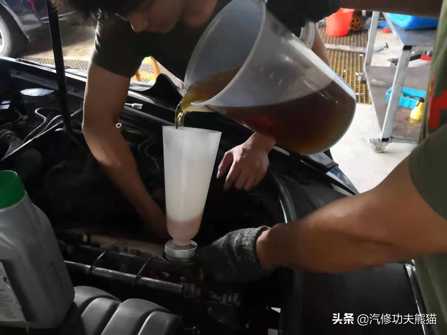 16万km的奥迪a62.0t烧不烧机油,13款2.0t奥迪a6l烧机油