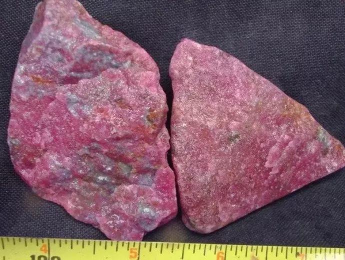 和田玉简单辨别真假方法,和田玉真假辨别最简单方法