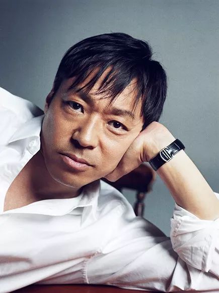 不靠明星爸妈，10位让人感受不到父母光环的日本星二代