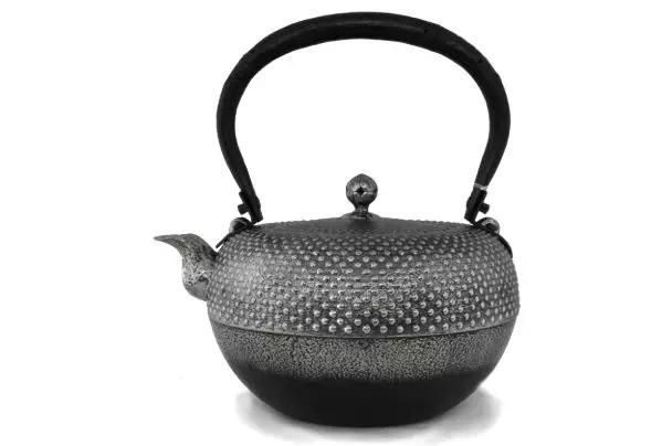 真正的手工锻打铁锅,有必要选择手工捶打铁锅吗