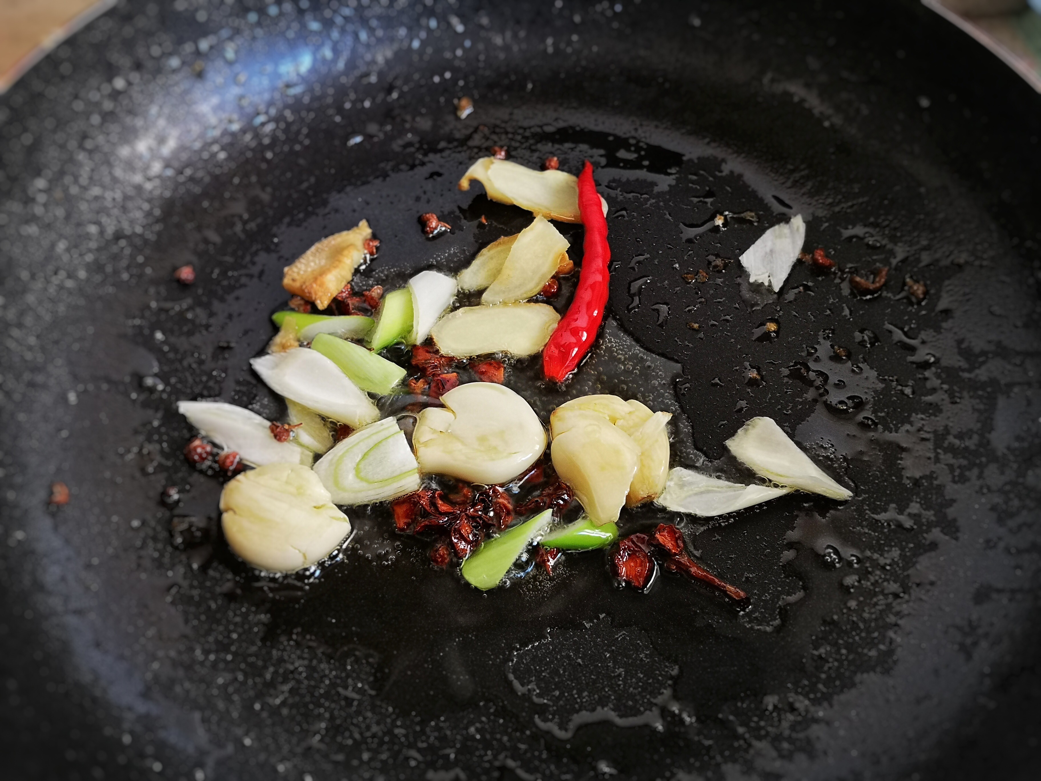 正宗五香小酥鱼,五香酥鱼正宗制作方法