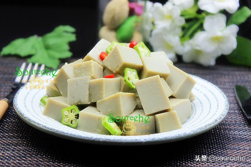 胶原猪皮冻做法,北漂外婆猪皮冻的做法