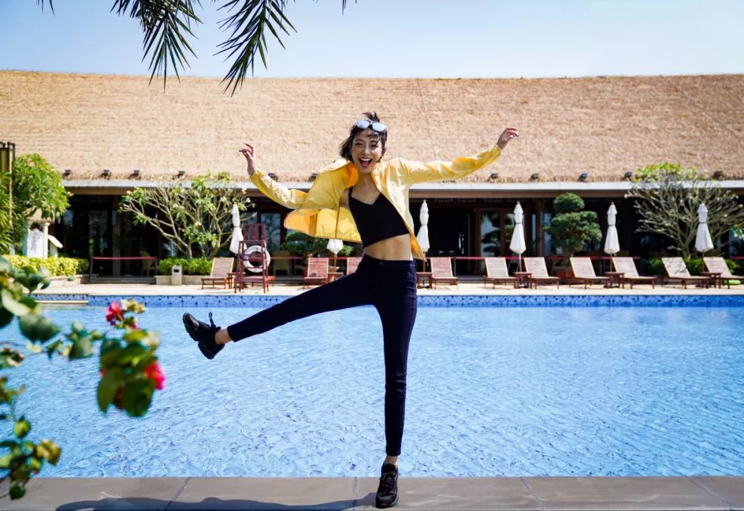 今年夏天，这波设计师系列让你张张站C位！