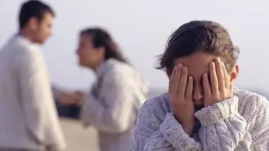 因堕胎失恋自杀两次未果,重度抑郁症病人的救赎之路