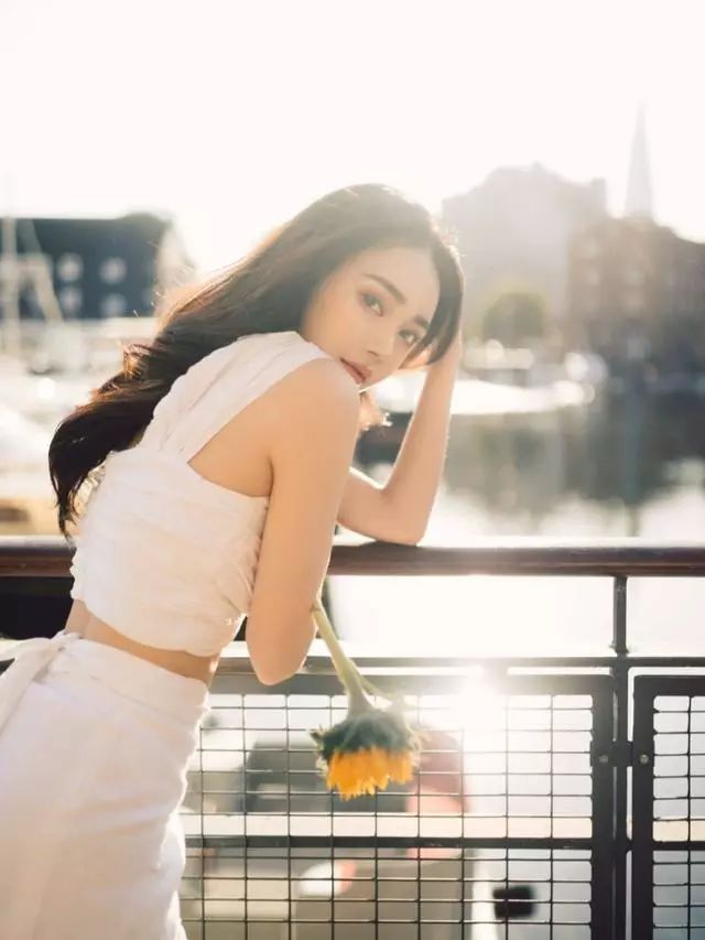 人像摆pose的姿势大全,女性人像pose大全