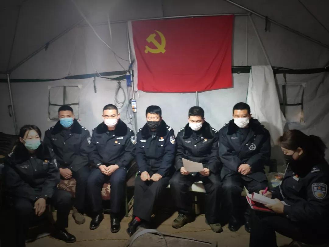 为守护这片净土,他“铆”在辖区24个日夜....