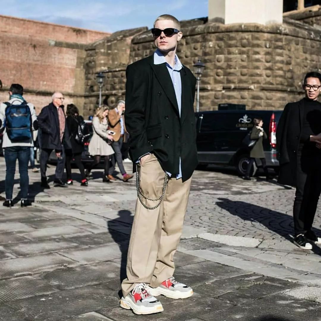 韩国ADER潮牌设计师店,韩国潮牌ader是中国产吗