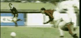 世界足坛目前十大巨星第一名,世界足坛历史十大巨星