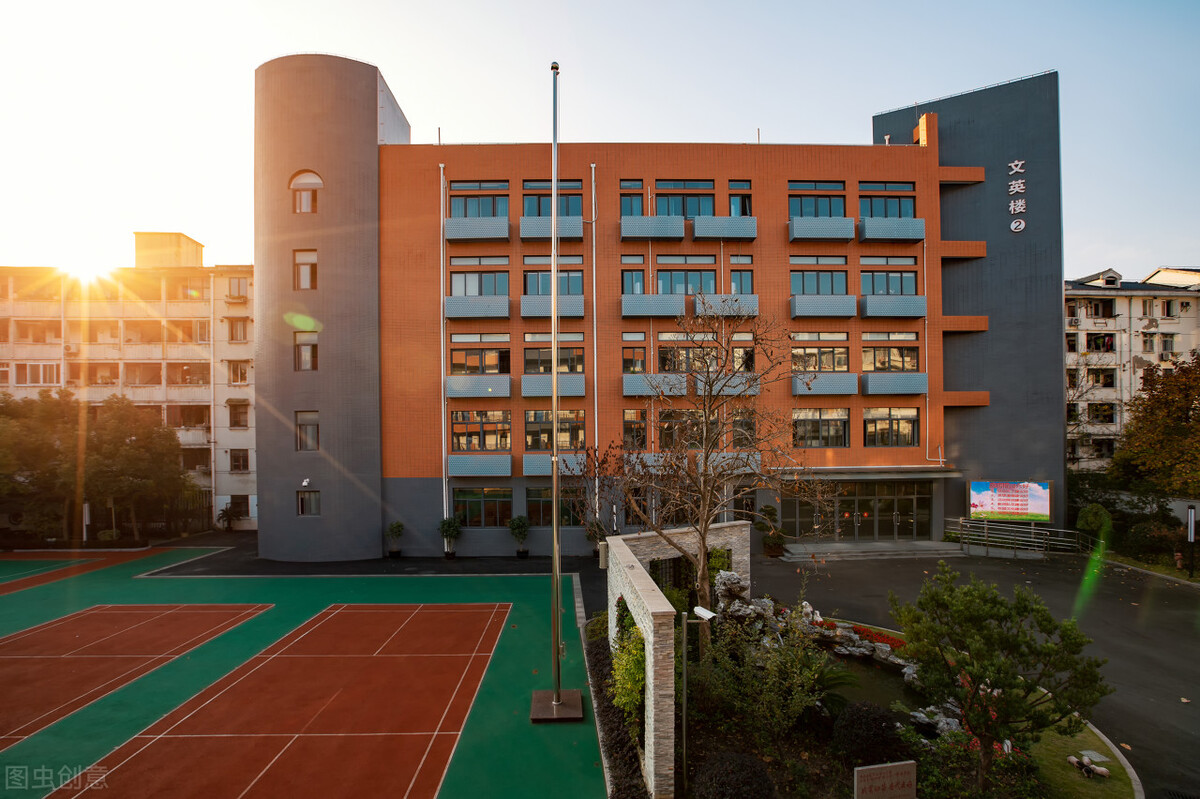 撷秀真的比树德树人好吗,徐州树德中学和撷秀哪个好