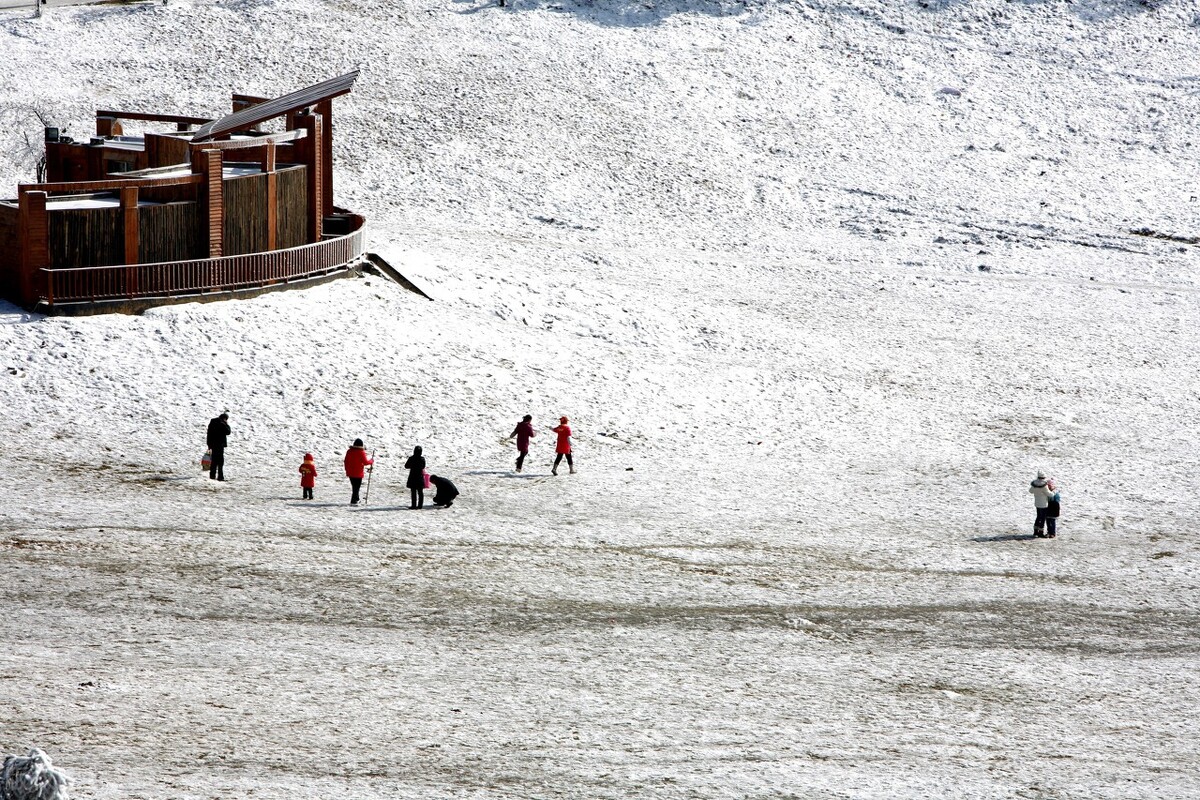 雪景温泉二日游,五一金佛山温泉两日游