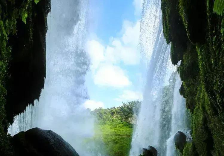 最美的六大瀑布黄果树瀑布上榜,黄果树大瀑布宏伟壮观的美丽风景