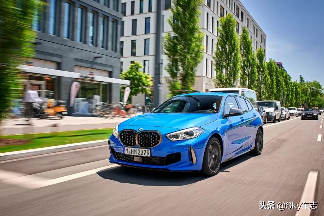 m135i和宝马1系哪个好,全新m135i宝马