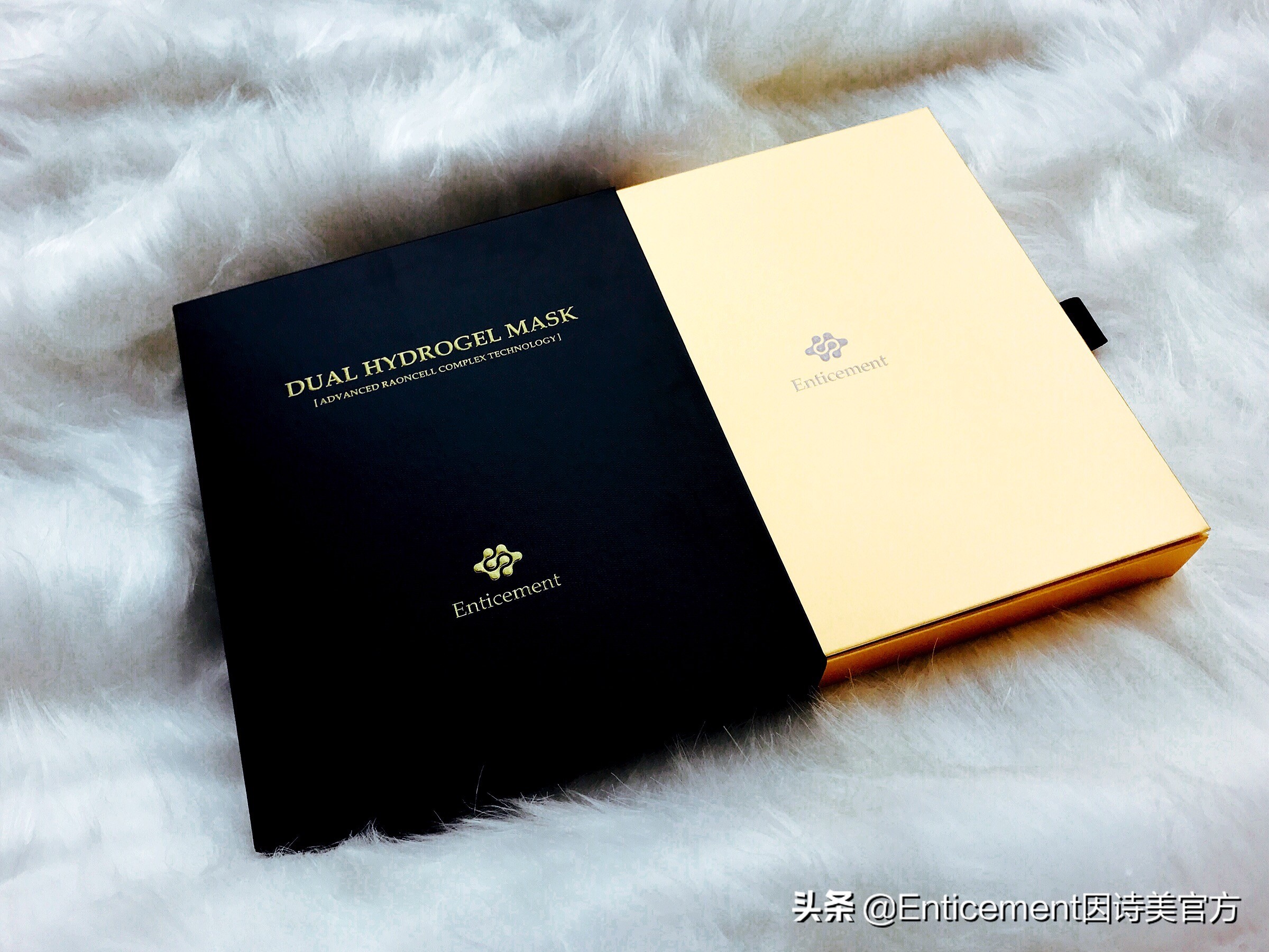 用了护肤品后脸上很油是什么原因,为什么擦完护肤品脸上油油的