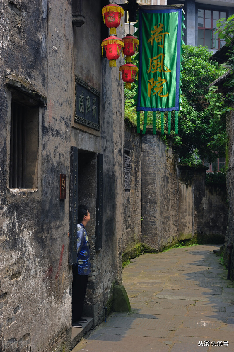 沅陵的人沈从文,沈从文湘西凤凰人