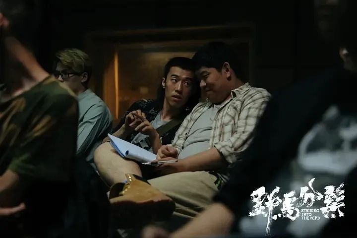 这位士力架广告里走出的男孩,成了电影里的“野马”