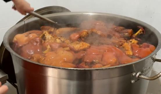 西安开了30年的肘子老店,西安开一家卤肉店需要多少钱